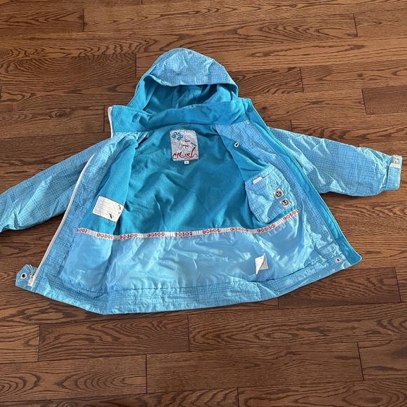 3/$30 - Fleece lined jacket size 5 - Picture 6 of 8